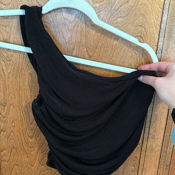 One Shoulder Top - Picture 3 of 3